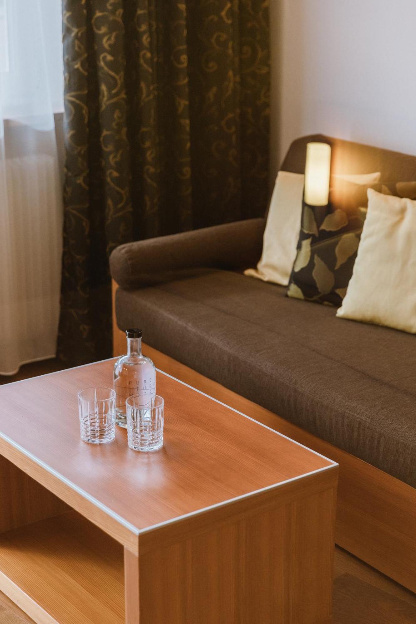Lindenhof Pure Luxury & Spa Dolcevita Resort นาตูร์โน ภายนอก รูปภาพ